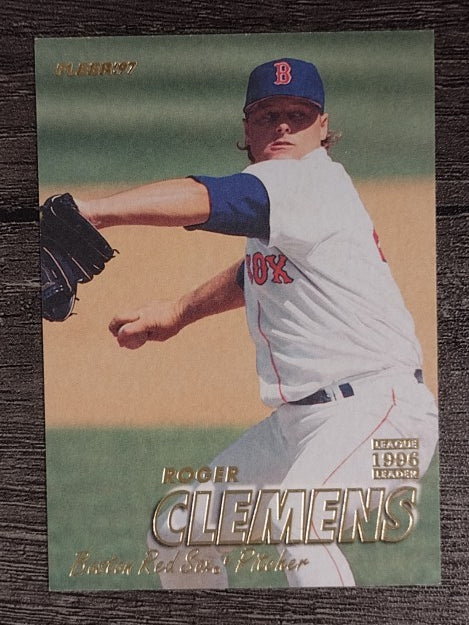 1997 Fleer #19 Roger Clemens