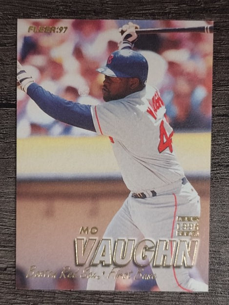 1997 Fleer #32 Mo Vaughn