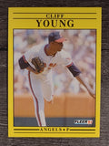 1991 Fleer #330 Cliff Young
