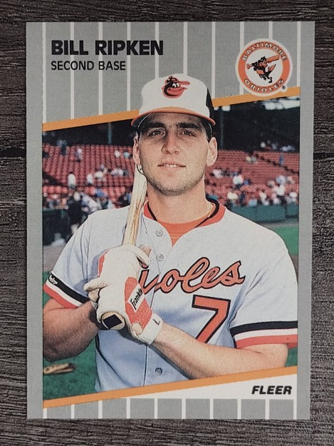 1989 Fleer #616E Bill Ripken DP/Black box covering/bat knob (NM)