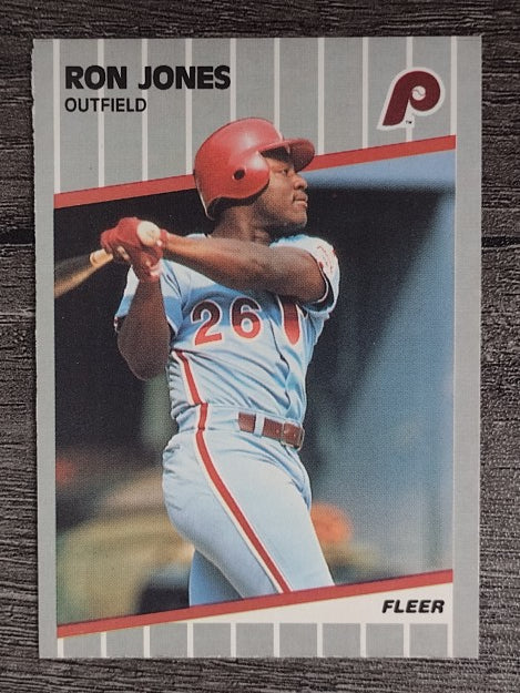 1989 Fleer #574 Ron Jones