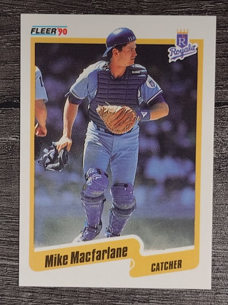 1990 Fleer #114 Mike Macfarlane