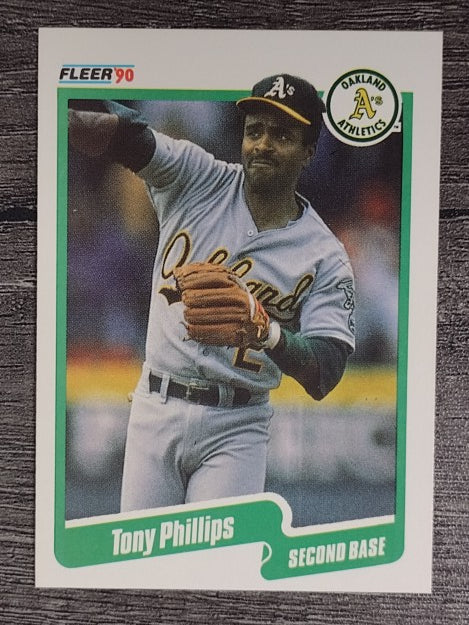 1990 Fleer #19 Tony Phillips