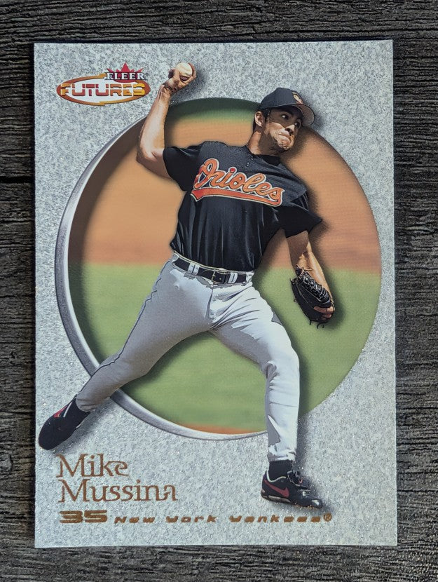 2001 Fleer Futures #98 Mike Mussina