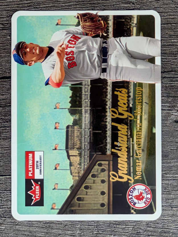 2001 Fleer Platinum Grandstand Greats #9 Nomar Garciaparra (VG)