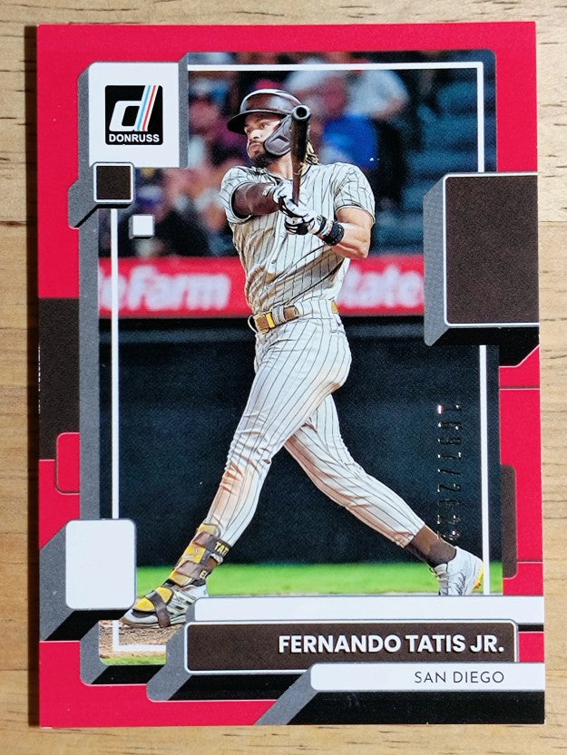 2022 Donruss Red #82 Fernando Tatis Jr.