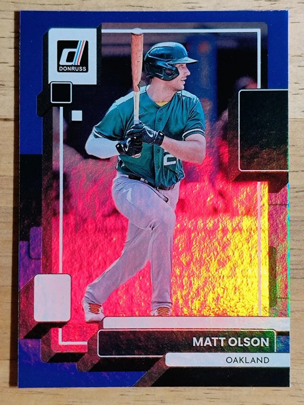 2022 Donruss Holo Blue #184 Matt Olson
