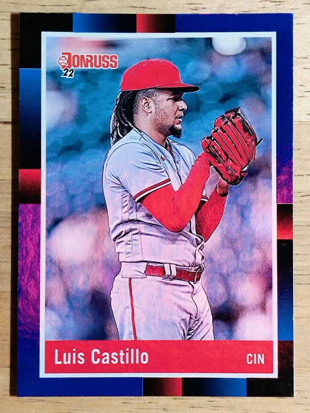 2022 Donruss Holo Blue #253 Luis Castillo RETRO