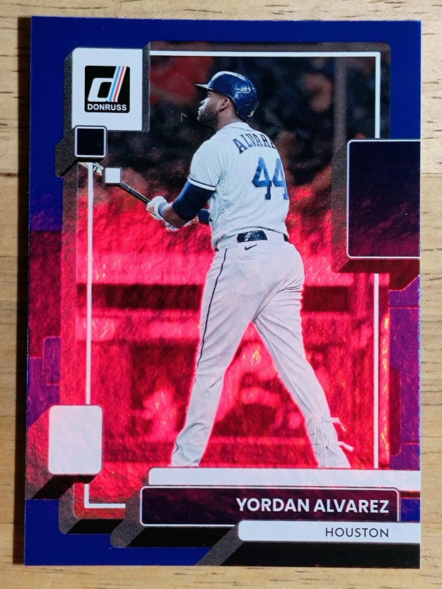 2022 Donruss Holo Blue #140 Yordan Alvarez