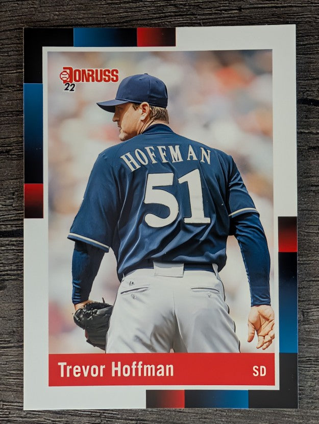 2022 Donruss #252 Trevor Hoffman RETRO