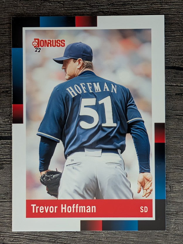 2022 Donruss #252 Trevor Hoffman RETRO