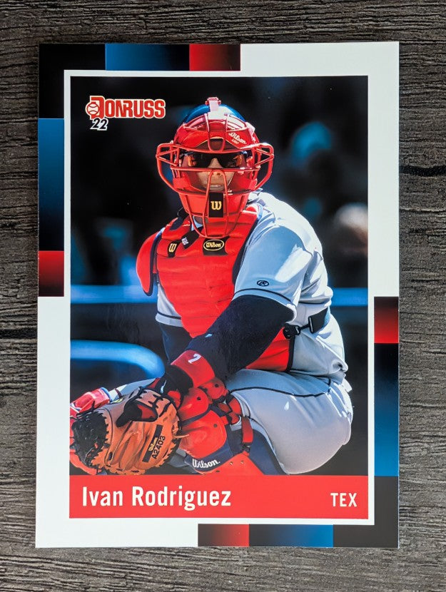 2022 Donruss #276 Ivan Rodriguez RETRO