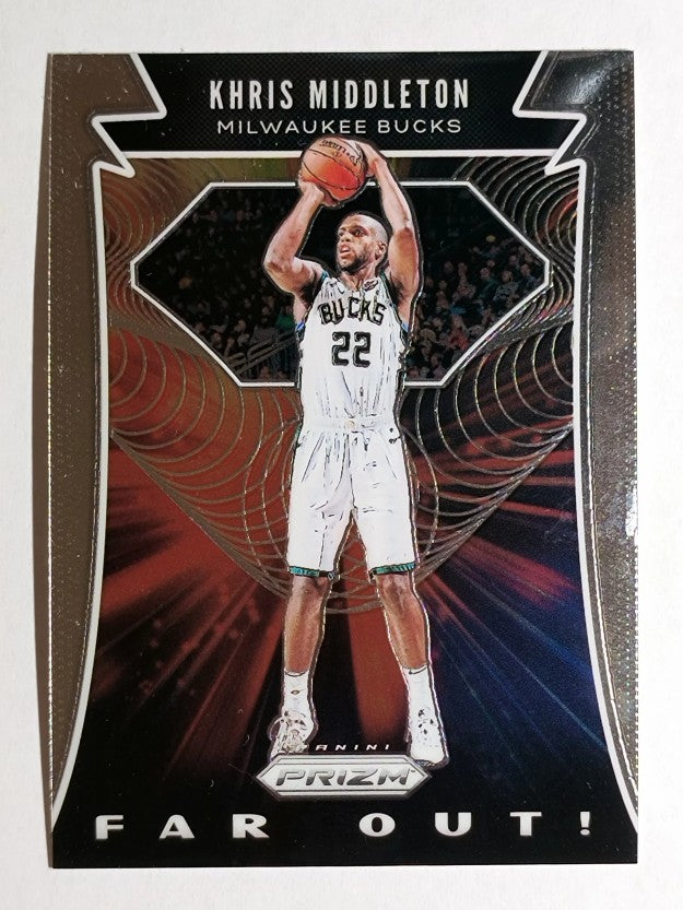 2019-20 Panini Prizm Far Out! #20 Khris Middleton