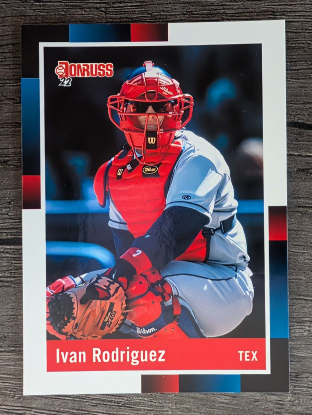 2022 Donruss #276 Ivan Rodriguez RETRO