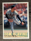 1993 Fleer Glavine #9 Tom Glavine/Facing right