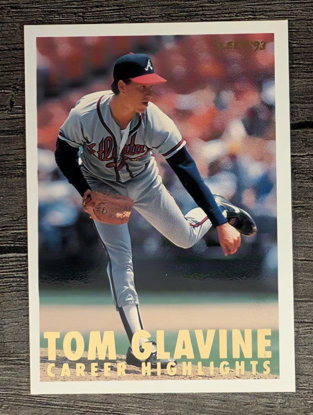 1993 Fleer Glavine #9 Tom Glavine/Facing right