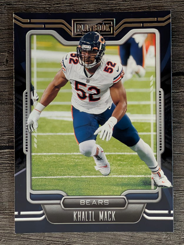 2021 Panini Playbook #18 Khalil Mack