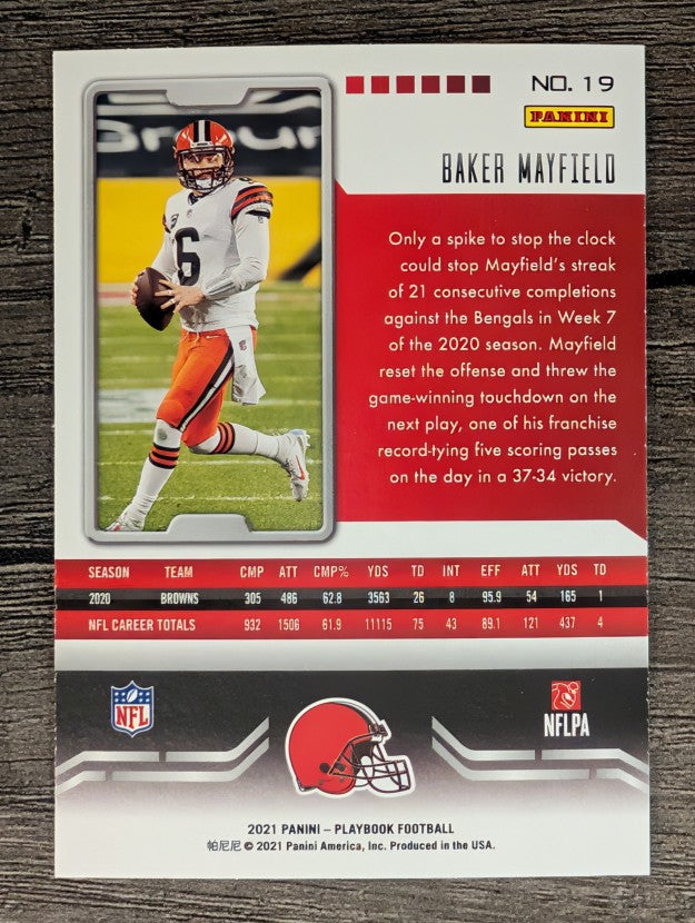 2021 Panini Playbook #19 Baker Mayfield