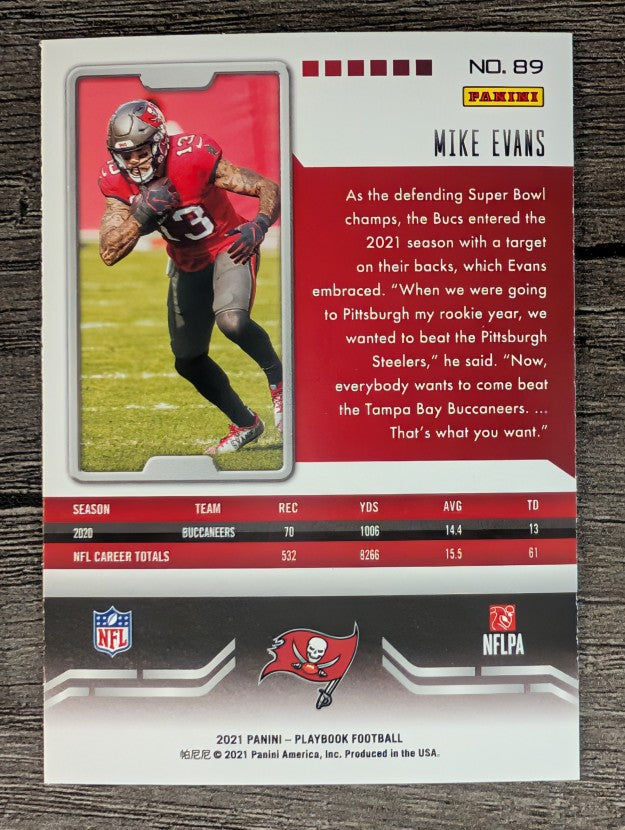 2021 Panini Playbook #89 Mike Evans