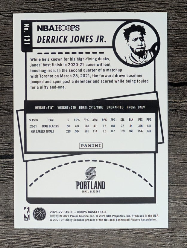 2021-22 Hoops #131 Derrick Jones Jr.