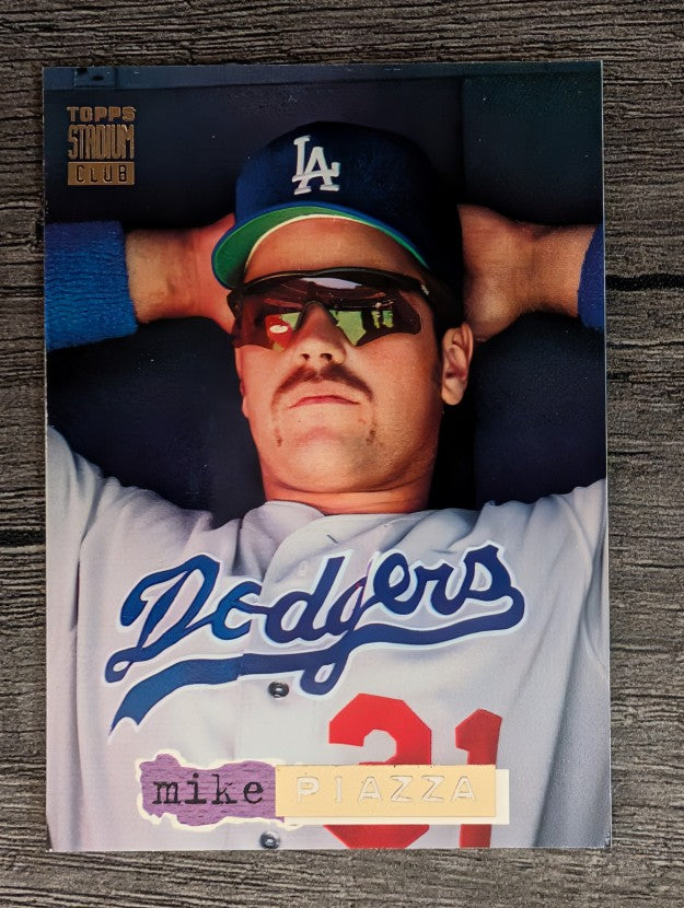 1994 Stadium Club Dugout Dirt #1 Mike Piazza