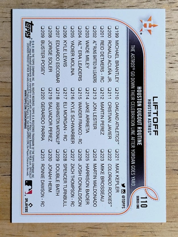 2022 Topps #110 Liftoff/Yuli Gurriel/Yordan Alvarez