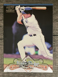 1998 Paramount #94 Wade Boggs