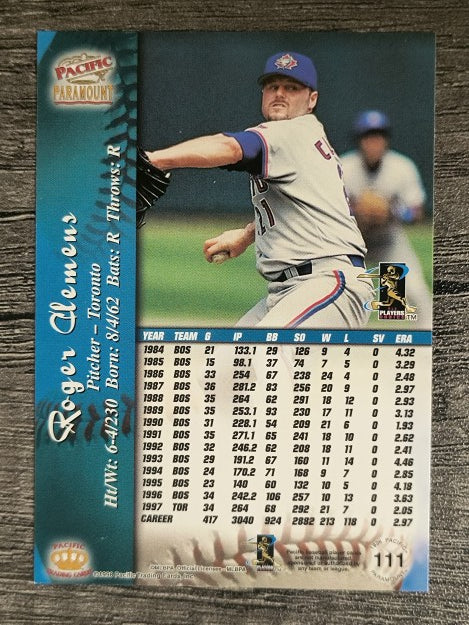 1998 Paramount #111 Roger Clemens