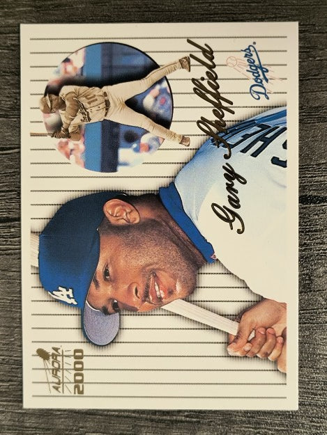 2000 Aurora Pinstripes #76 Gary Sheffield