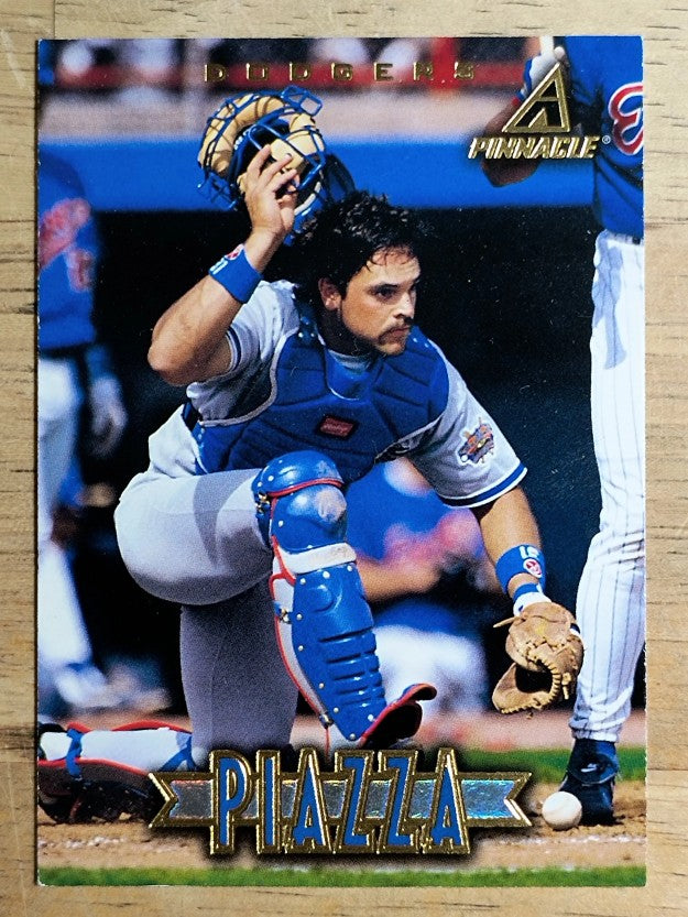 1997 New Pinnacle #45 Mike Piazza