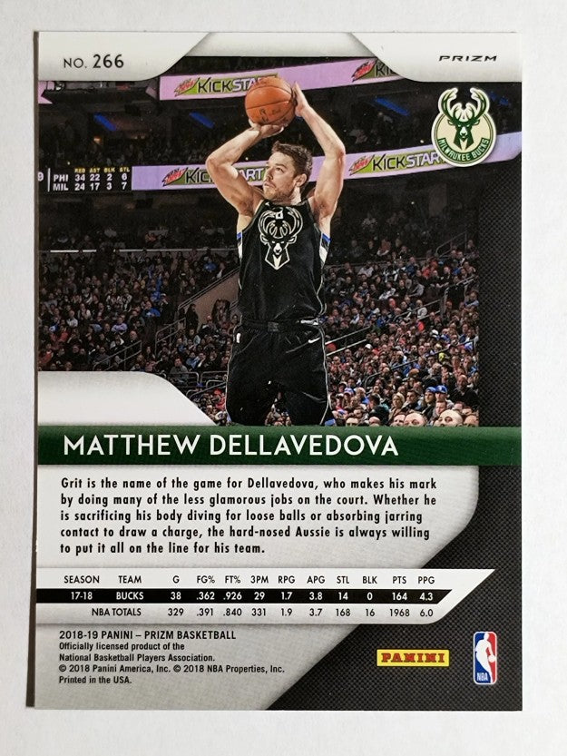 2018-19 Panini Prizm Prizms Green #266 Matthew Dellavedova