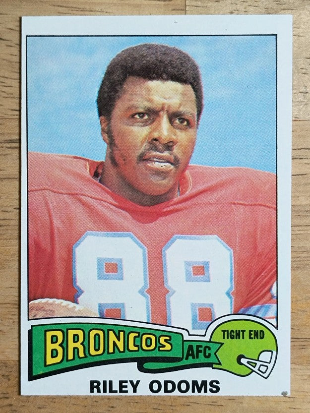 1975 Topps #470 Riley Odoms (EX)
