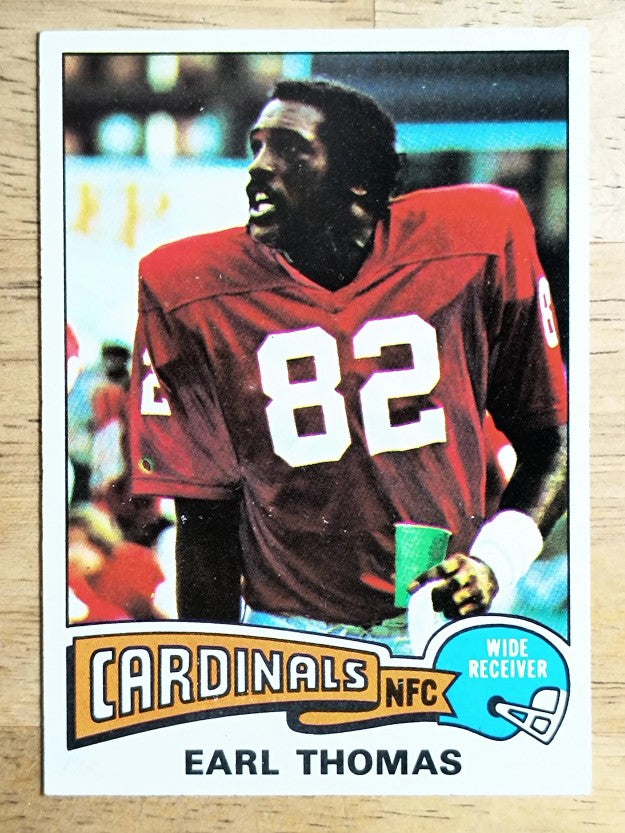 1975 Topps #487 Earl Thomas RC (EXMT)