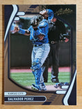 2022 Absolute #21 Salvador Perez