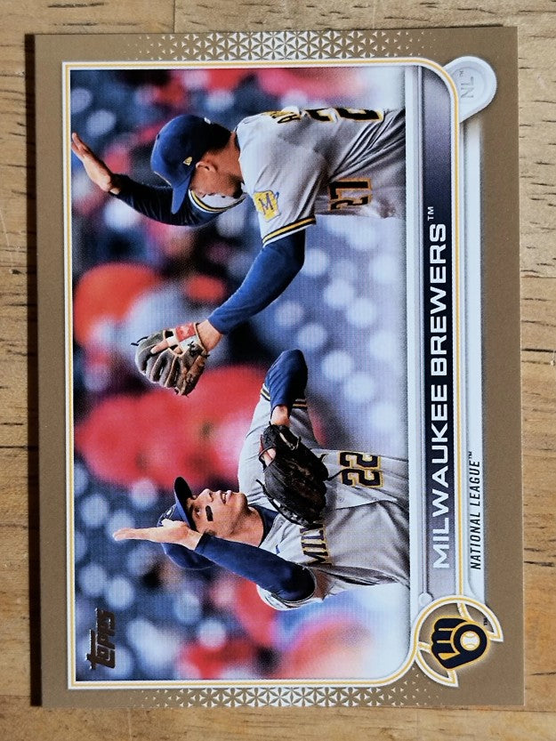2022 Topps Gold #597 Milwaukee Brewers
