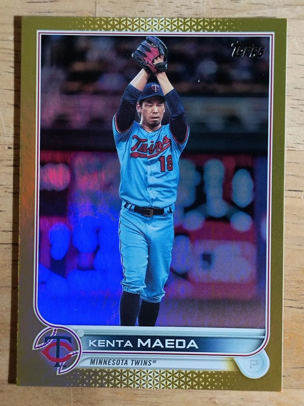 2022 Topps Gold Foil #622 Kenta Maeda