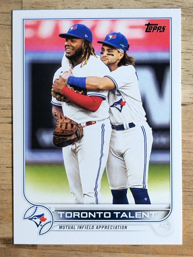 2022 Topps #381 Toronto Talent/Bo Bichette/Vladimir Guerrero Jr.