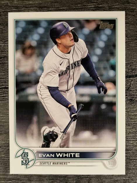 2022 Topps #602 Evan White
