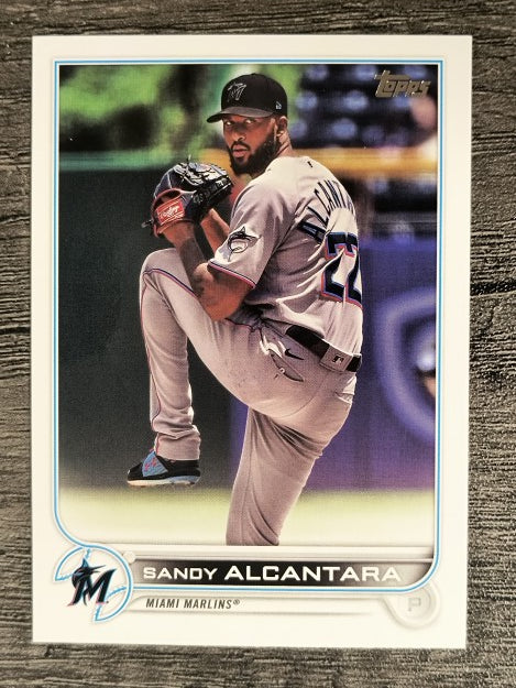 2022 Topps #606 Sandy Alcantara