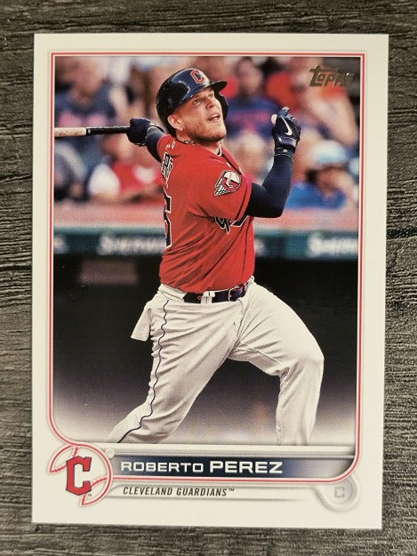 2022 Topps #618 Roberto Perez
