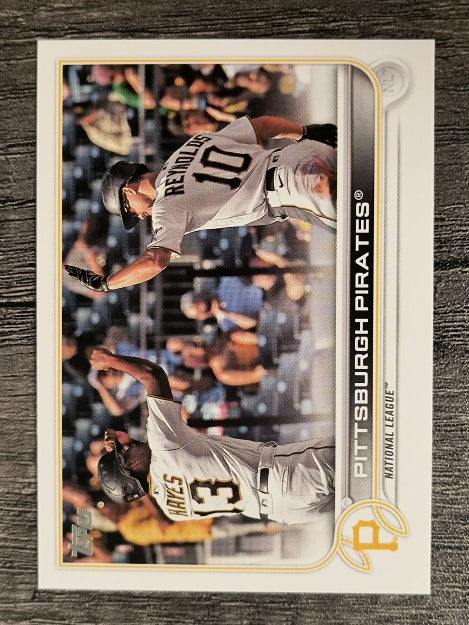 2022 Topps #646 Pittsburgh Pirates