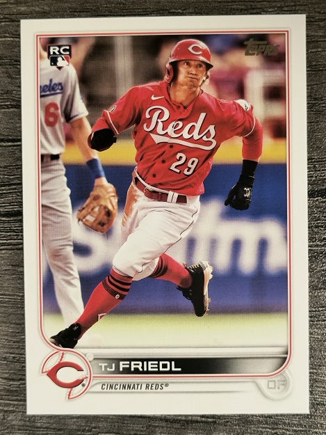 2022 Topps #546 TJ Friedl RC