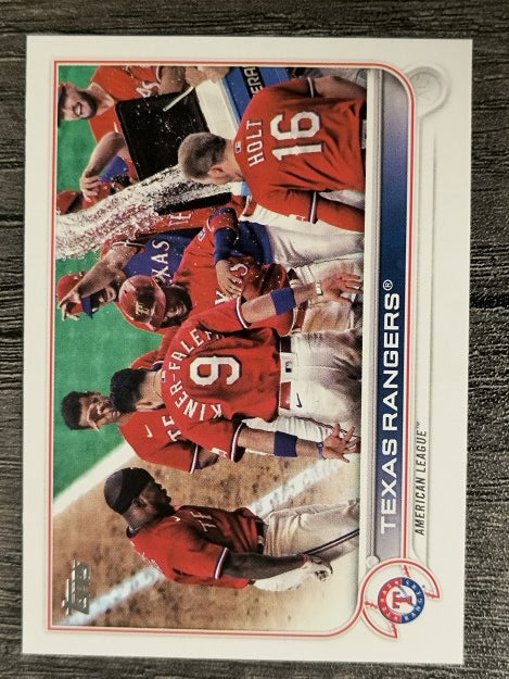 2022 Topps #558 Texas Rangers