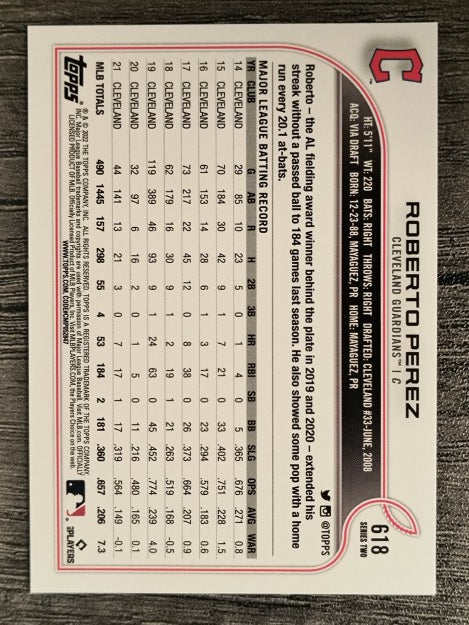 2022 Topps #618 Roberto Perez