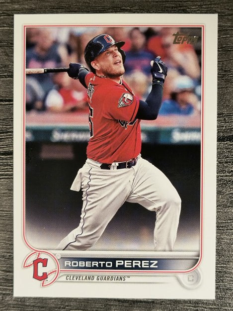 2022 Topps #618 Roberto Perez