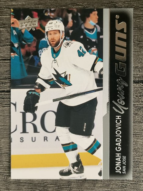2021-22 Upper Deck #499 Jonah Gadjovich YG RC