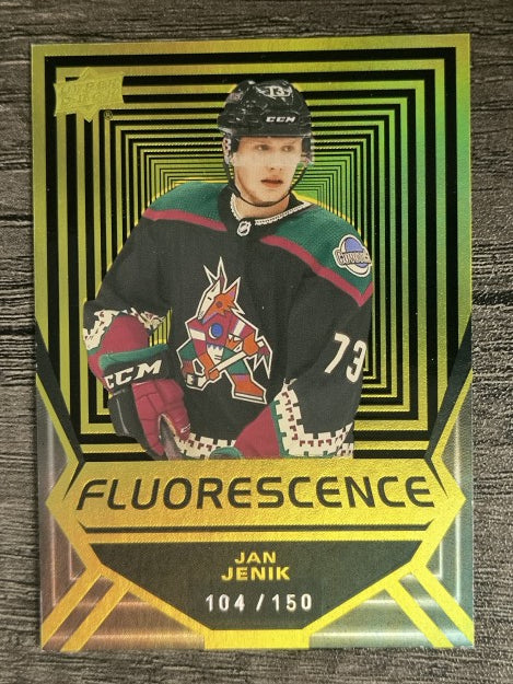 2021-22 Upper Deck Fluorescence Gold #FL40 Jan Jenik