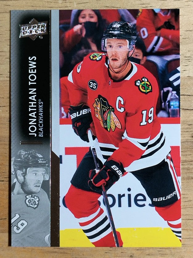 2021-22 Upper Deck #294 Jonathan Toews
