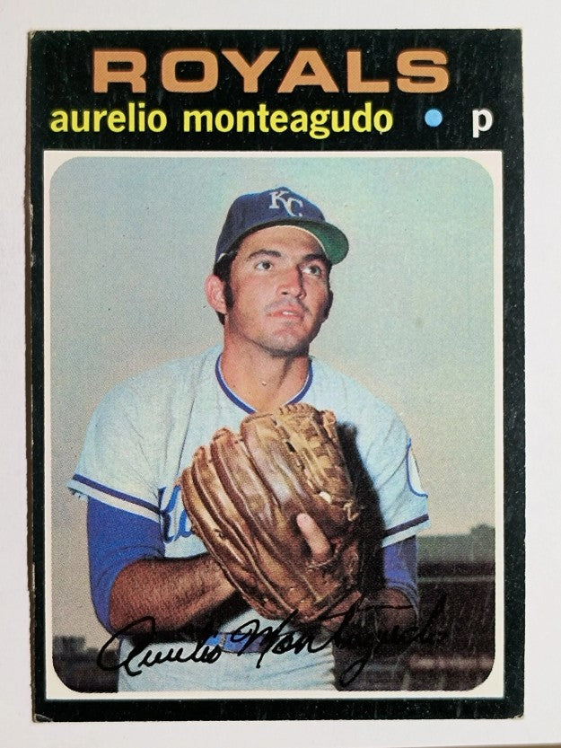1971 Topps #129 Aurelio Monteagudo (VGEX)