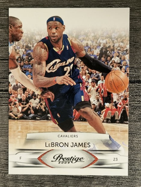 2009-10 Prestige #16 LeBron James (NM)